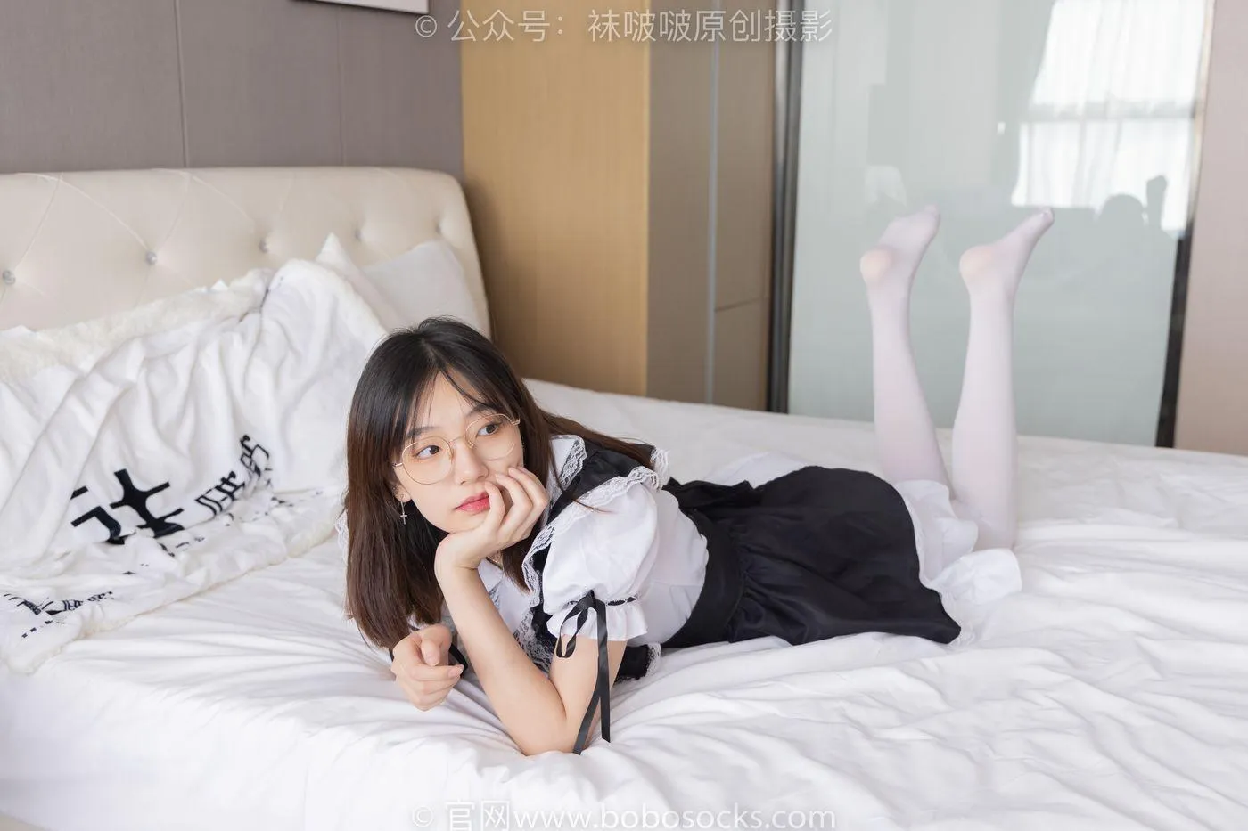 [BoBoSocks袜啵啵]NO.195 小甜豆-黑皮鞋、厚白丝、女仆装 [135P]插图4